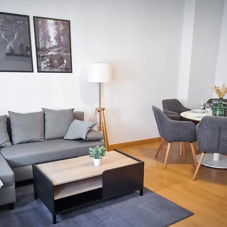 Grosszuegige Altstadtwohnung Lara Fuer 6 Personen Apartment