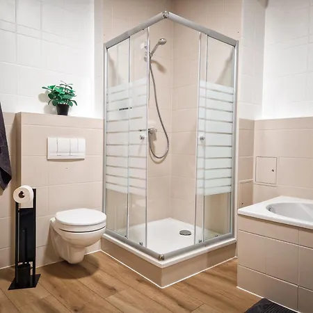 Grosszuegige Altstadtwohnung Lara Fuer 6 Personen Apartment *