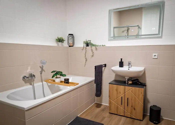 Grosszuegige Altstadtwohnung Lara Fuer 6 Personen *